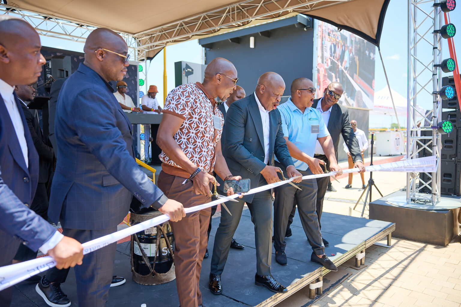 major-shopping-mall-opens-in-south-africa-s-capital-city-daily-investor