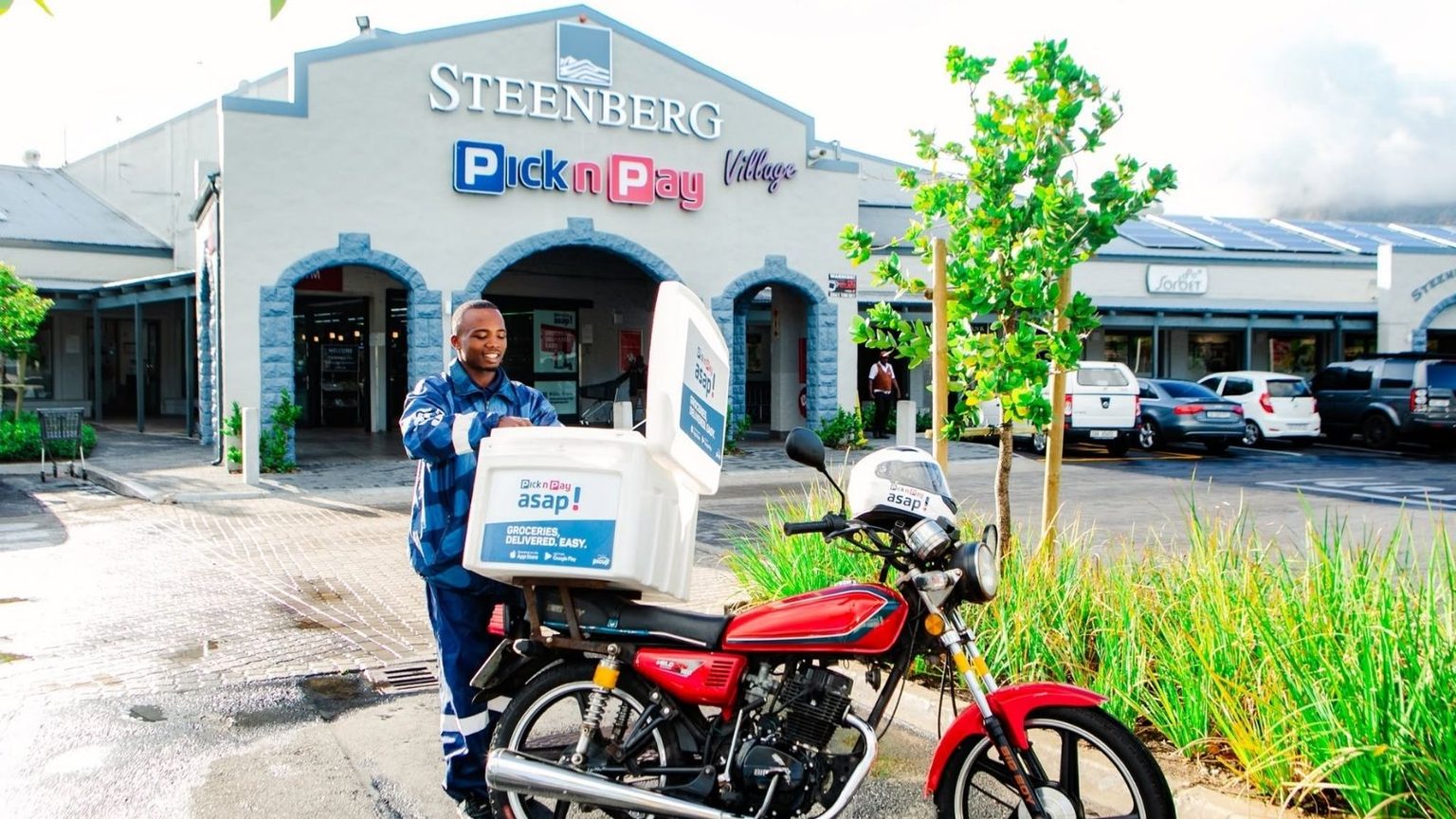 Pick n Pay launches 100 products that cost less than R90 – Daily Investor